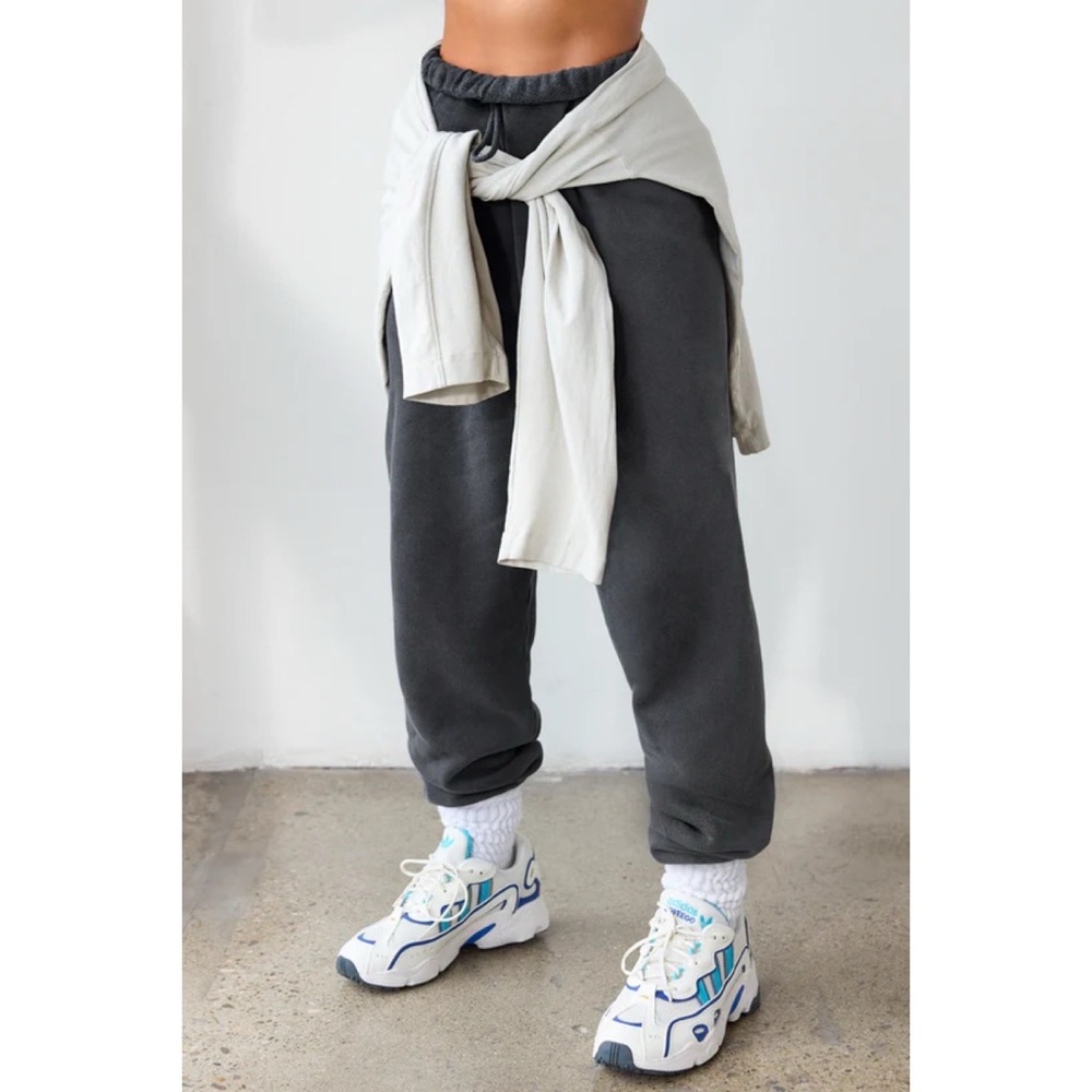 Joah Brown Oversized Jogger Sweatpants